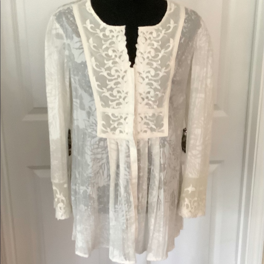EUC Cold Water Creek blouse